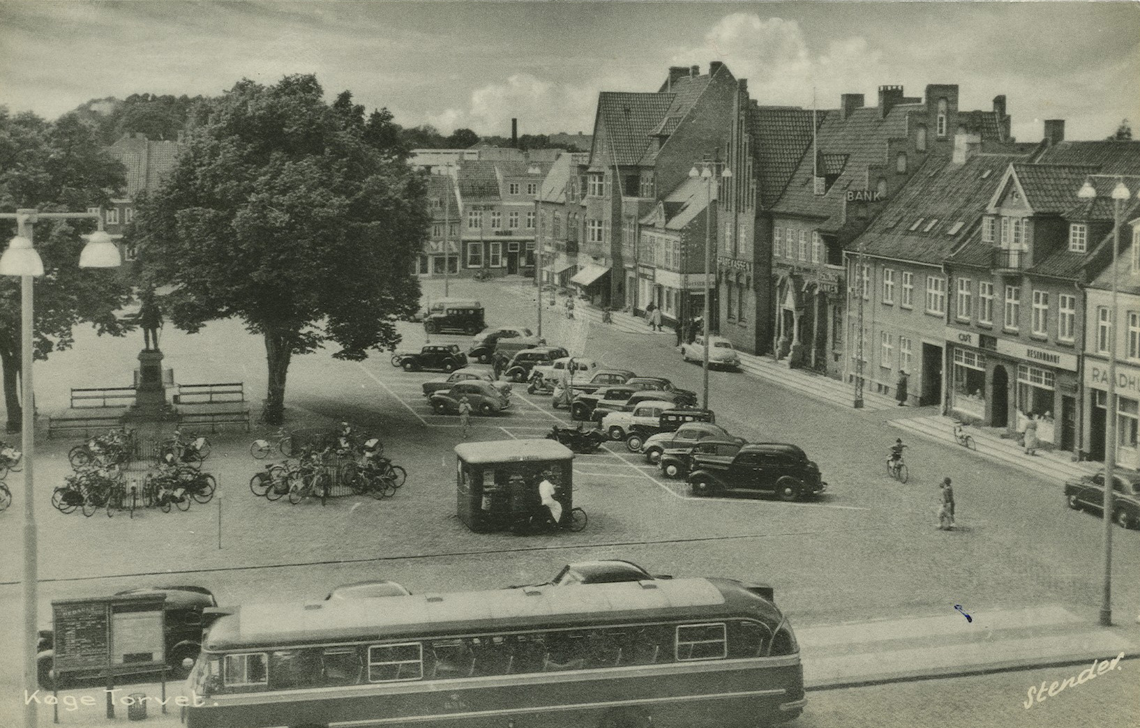 Tråden – Folkestyre og folkeliv – Køge Arkiverne