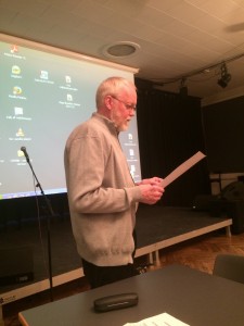 Formand for Køge Byarkivs Venner Ole Struer aflagde formandens beretning.